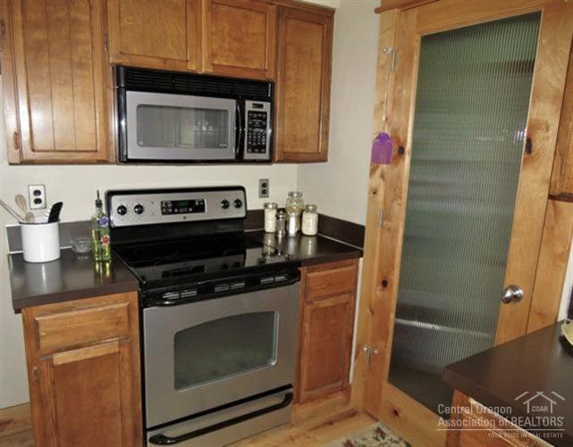 Hunts Three Sisters - Residential