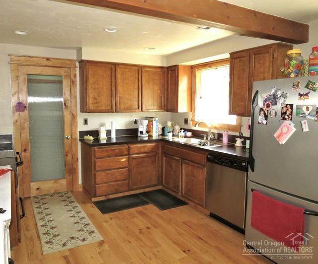 Hunts Three Sisters - Residential