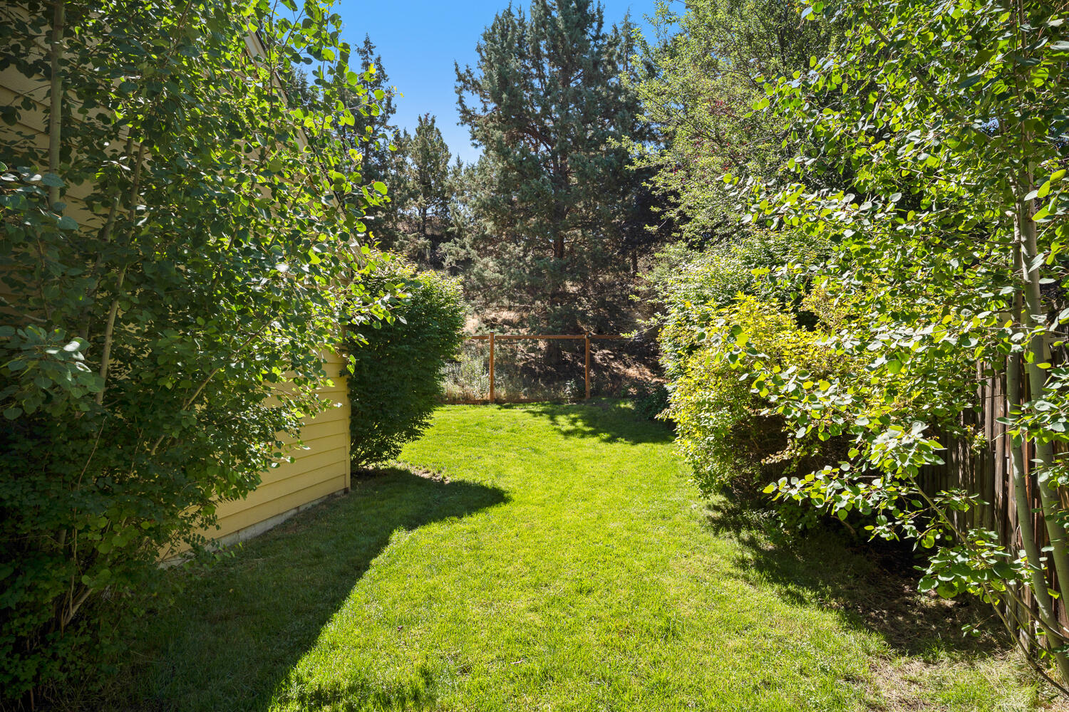 Lava Ridges - Residential