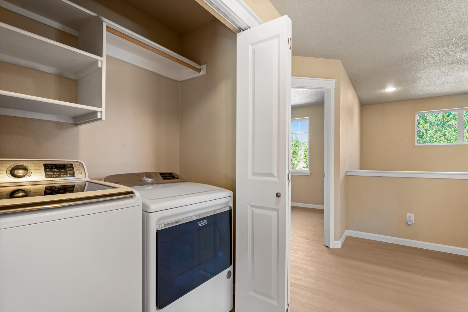 Lava Ridges - Residential