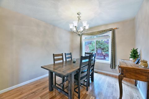 Tiny photo for 301 Leeannas Way, Shady Cove, OR 97539 (MLS # 220213129)