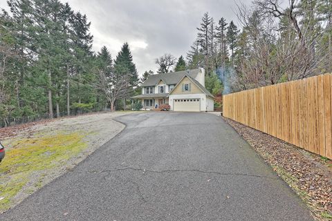 Tiny photo for 301 Leeannas Way, Shady Cove, OR 97539 (MLS # 220213129)