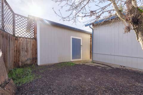 Tiny photo for 1884 SW Allen Creek Road, Grants Pass, OR 97527 (MLS # 220226809)