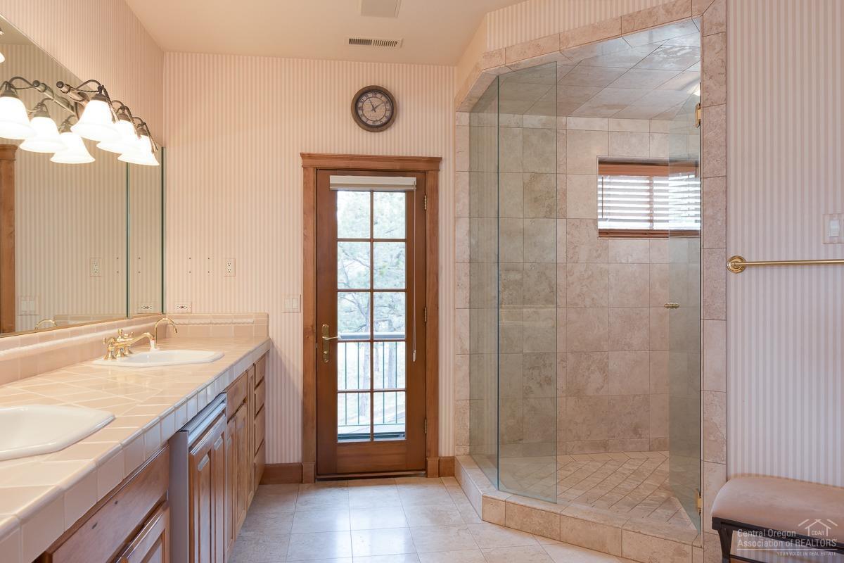 Awbrey Butte - Residential