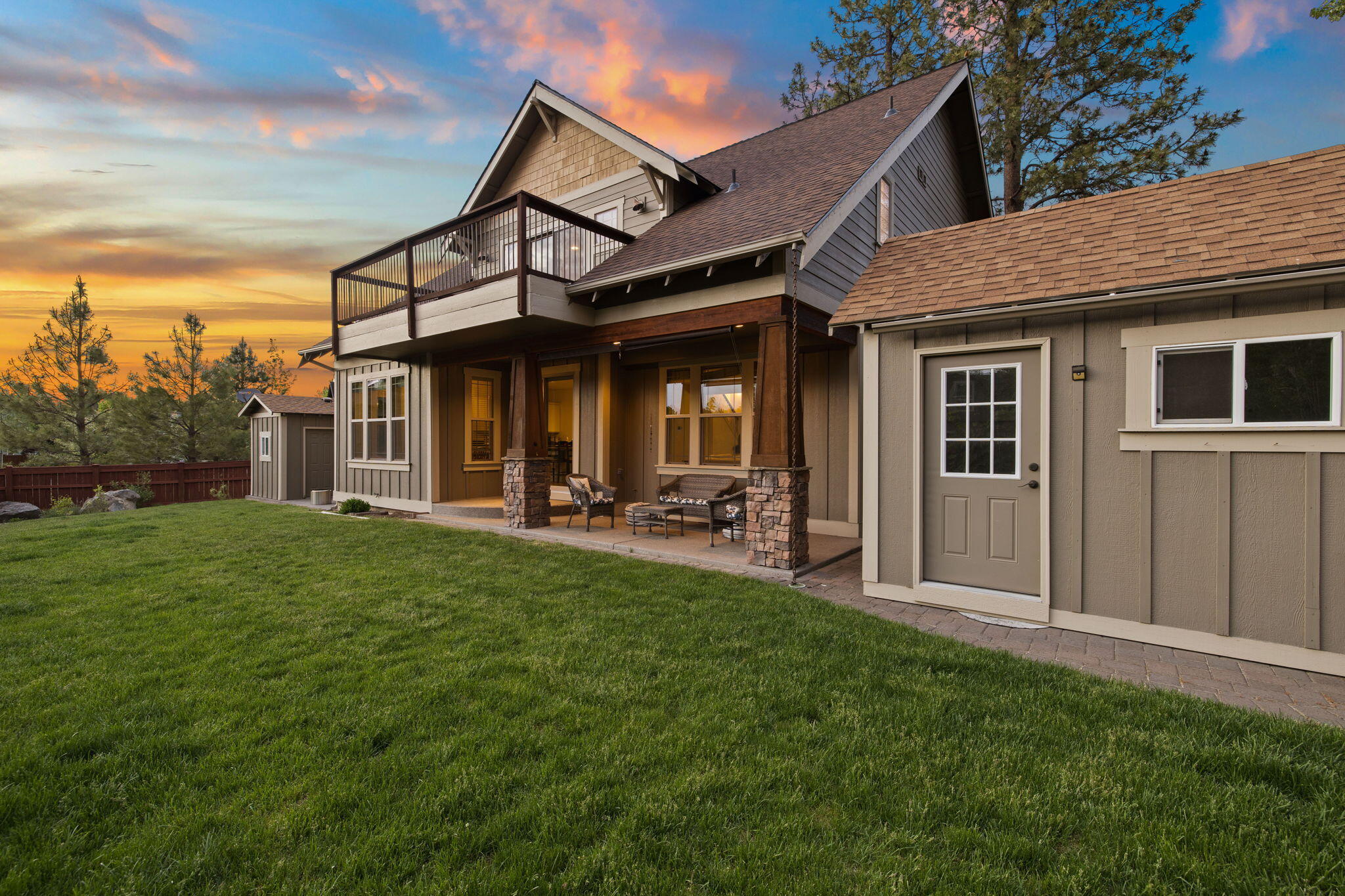 2287 NW Meadow Court