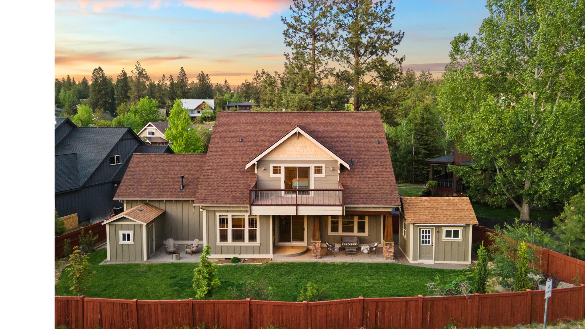 2287 NW Meadow Court