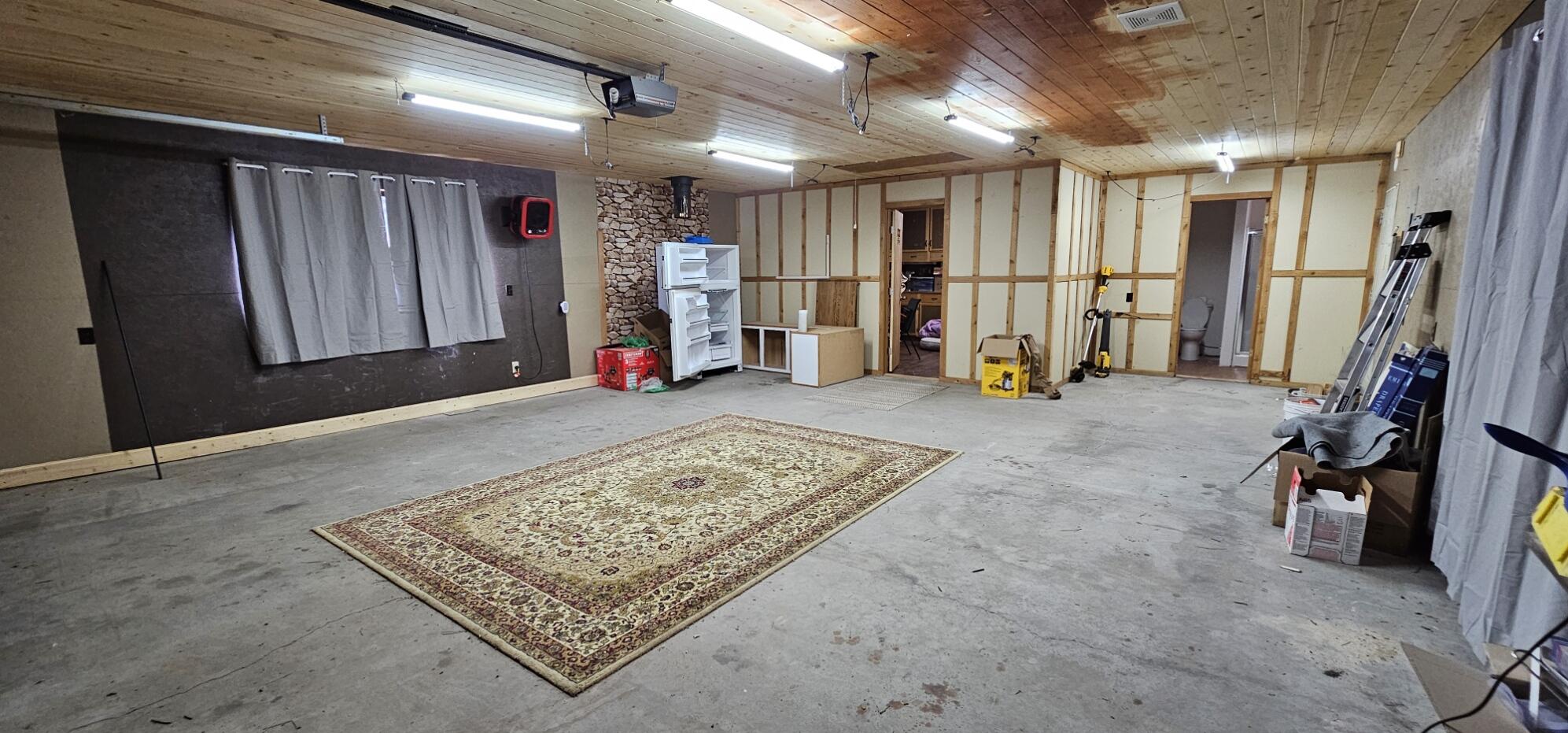 Ponderosa Pines - Residential