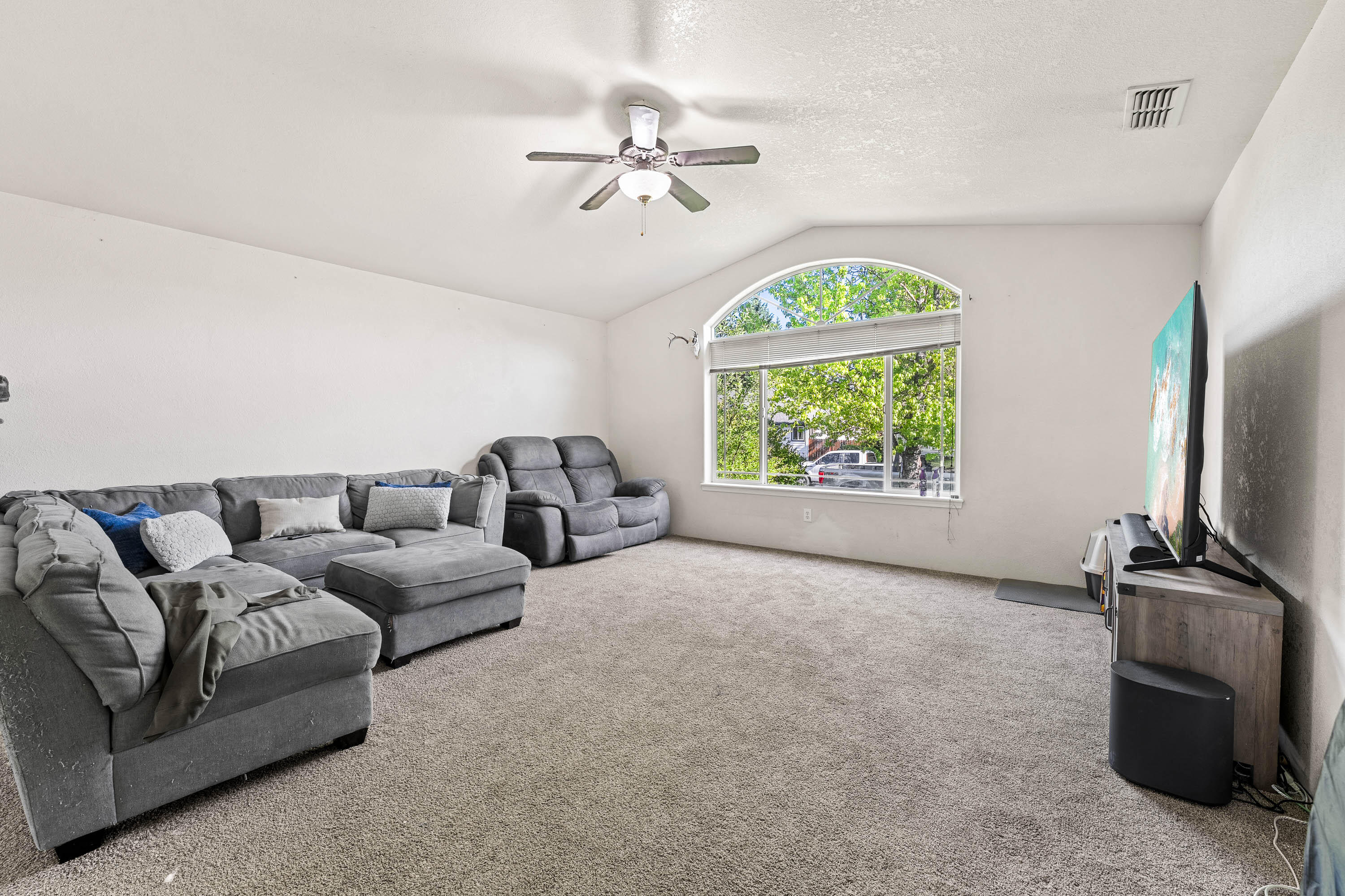 881 Kendall Drive