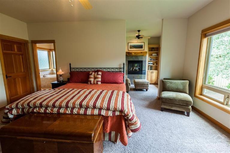 Mountain Pine - Residential