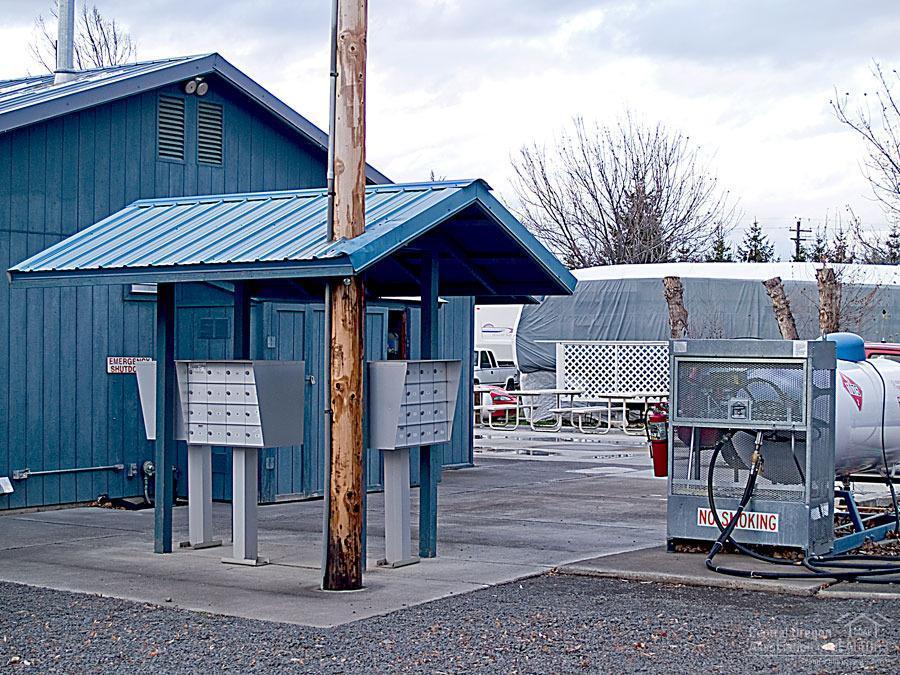 Metolius - Commercial Sale