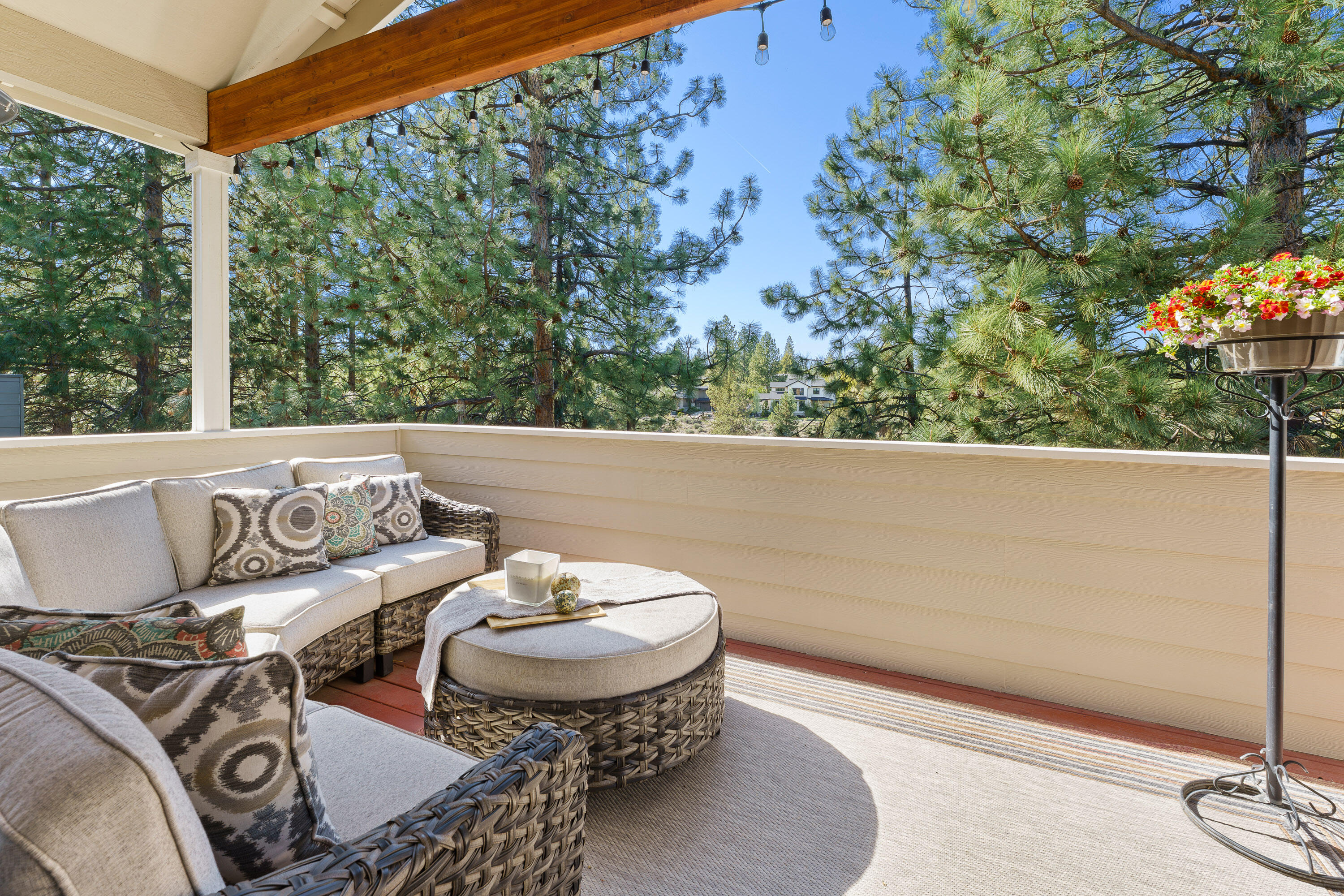 Skyliner Summit - Residential