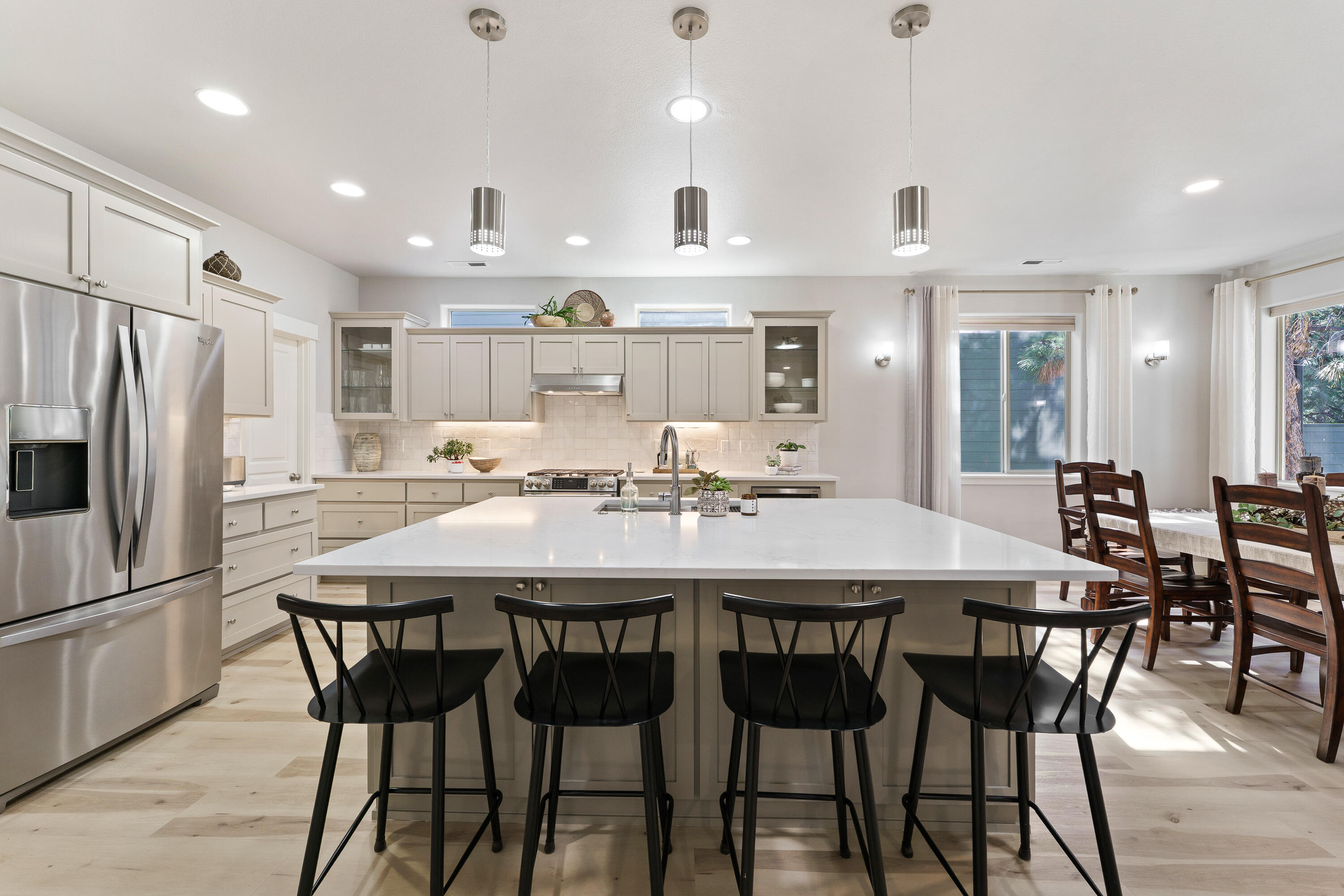 Skyliner Summit - Residential