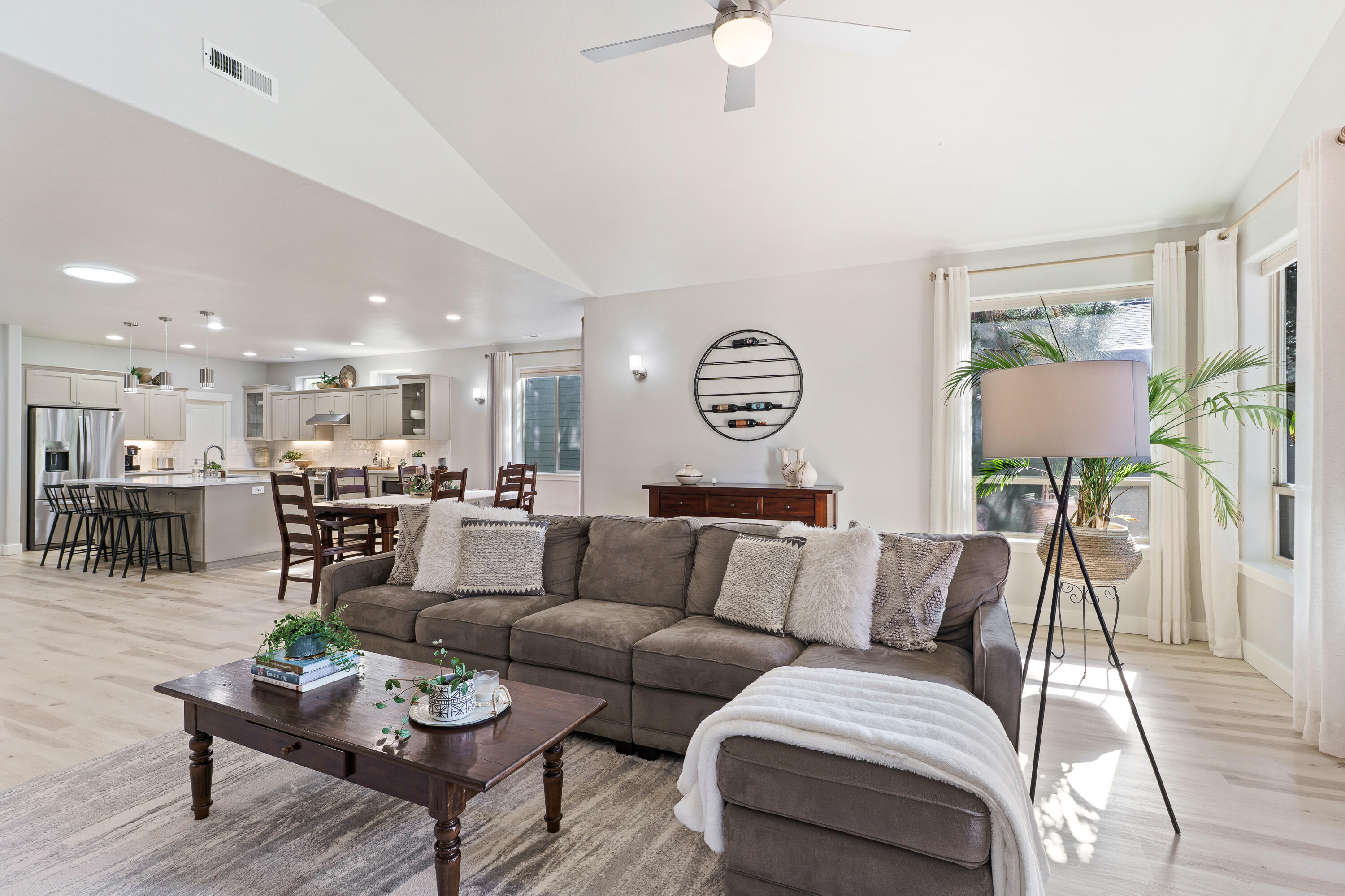 Skyliner Summit - Residential