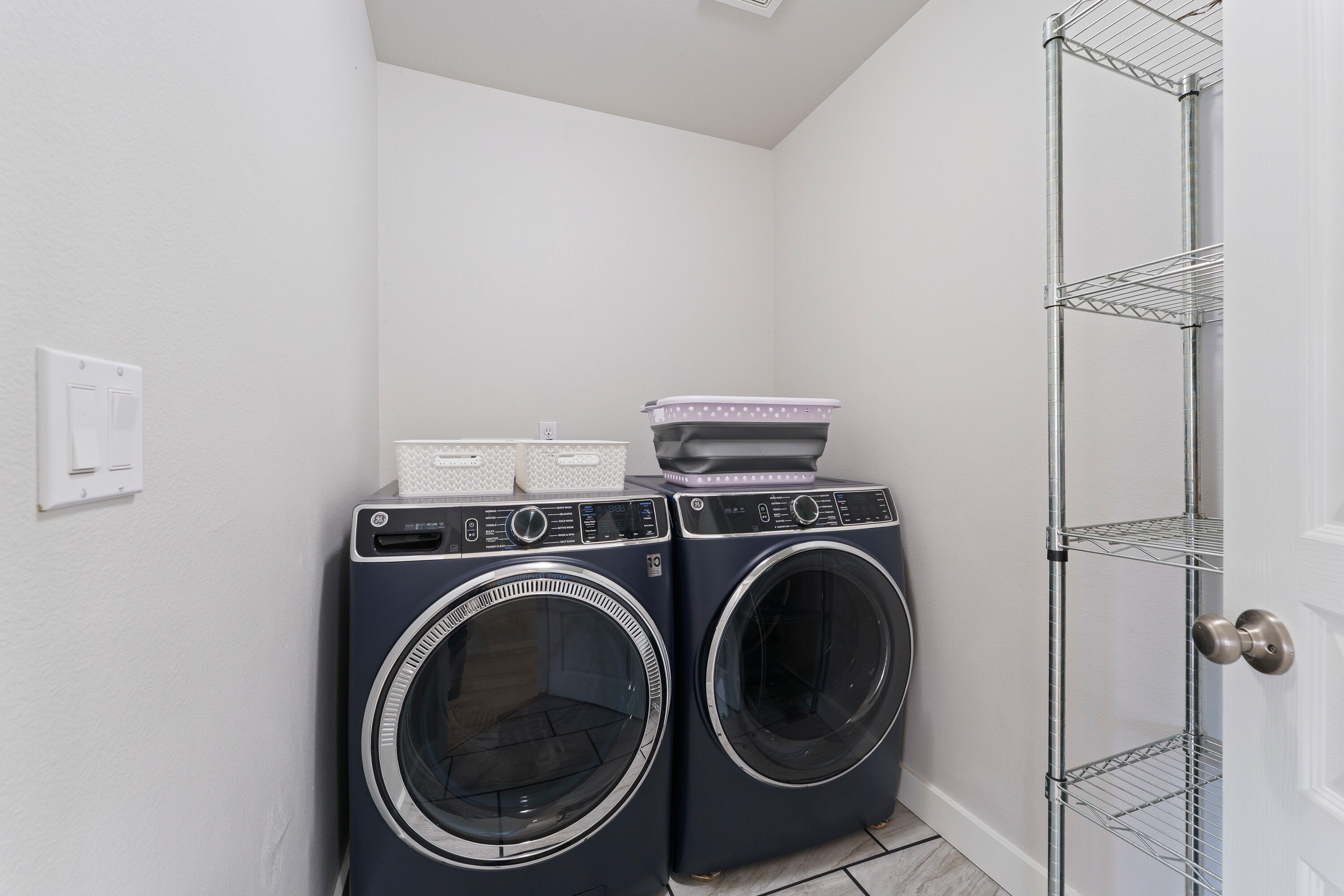 Skyliner Summit - Residential