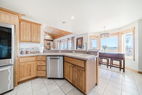 Tiny photo for 24605 Dodds Road, Bend, OR 97701 (MLS # 220213430)