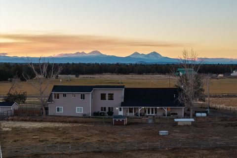 Tiny photo for 24605 Dodds Road, Bend, OR 97701 (MLS # 220213430)