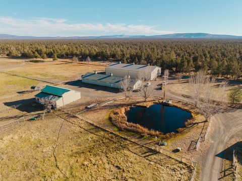 Tiny photo for 24605 Dodds Road, Bend, OR 97701 (MLS # 220213430)