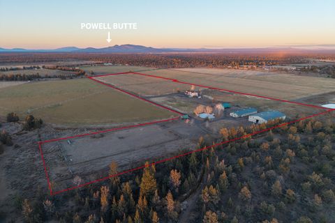 Tiny photo for 24605 Dodds Road, Bend, OR 97701 (MLS # 220213430)
