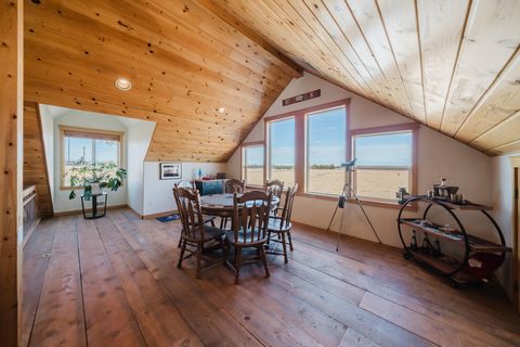 Tiny photo for 24605 Dodds Road, Bend, OR 97701 (MLS # 220213430)