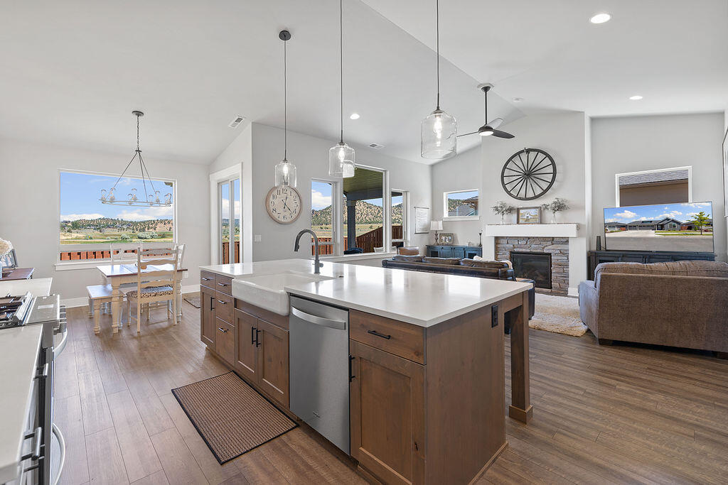 Ochoco Pointe - Residential