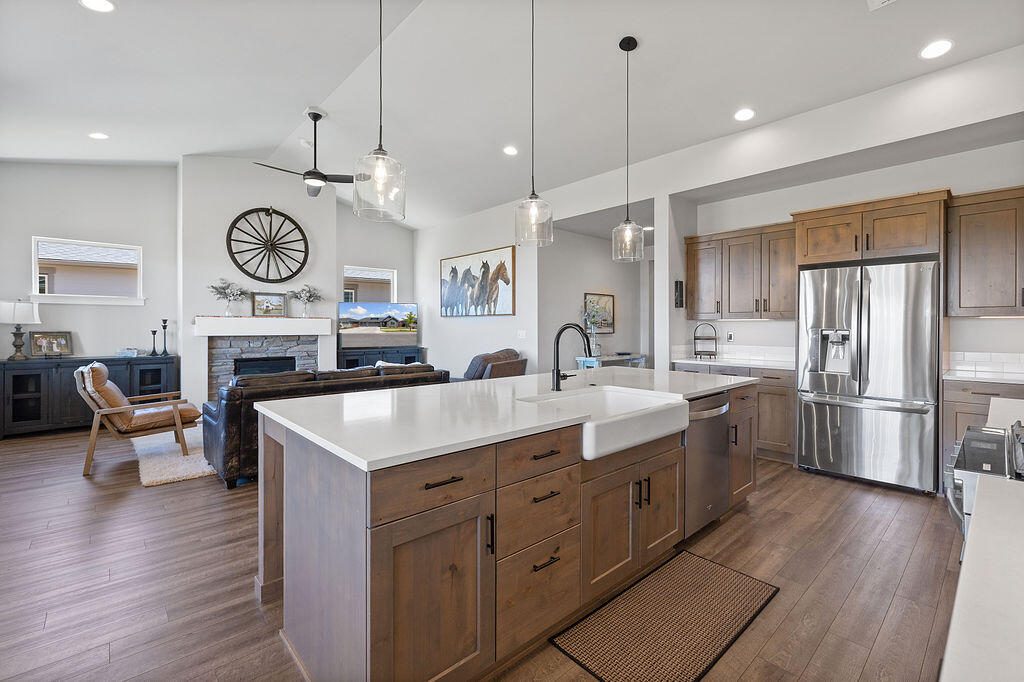 Ochoco Pointe - Residential