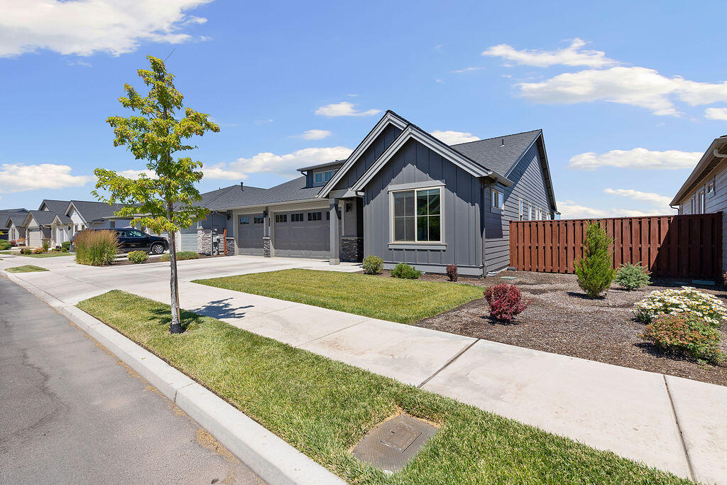 Ochoco Pointe - Residential