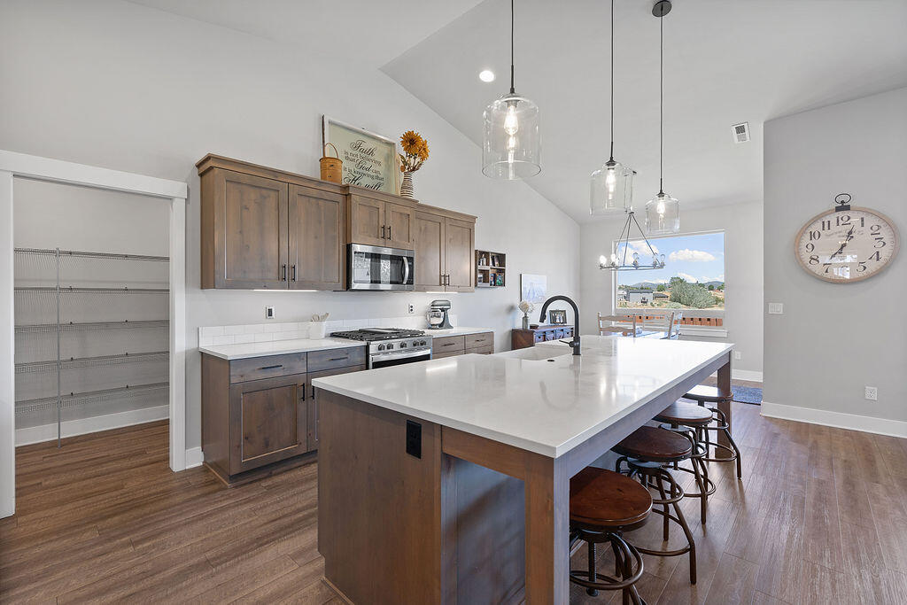 Ochoco Pointe - Residential