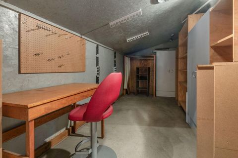 Tiny photo for 63617 High Standard Drive, Bend, OR 97701 (MLS # 220219396)