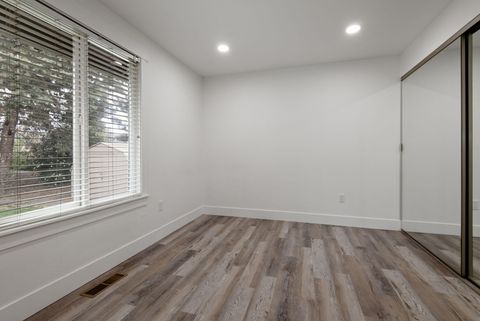 Tiny photo for 63617 High Standard Drive, Bend, OR 97701 (MLS # 220219396)