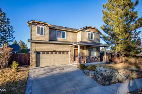 Tiny photo for 19658 Harvard Place, Bend, OR 97702 (MLS # 220226912)