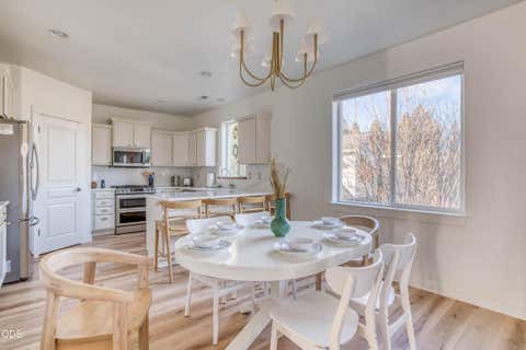 Tiny photo for 19658 Harvard Place, Bend, OR 97702 (MLS # 220226912)