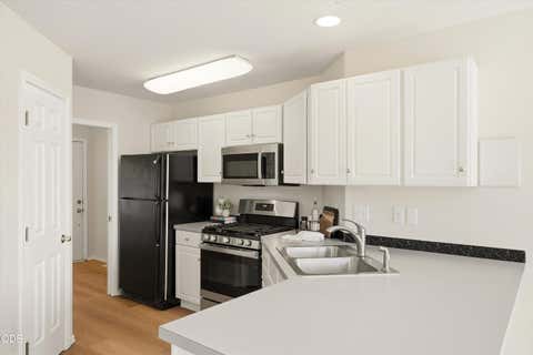 Tiny photo for 3389 NE Stonebrook Loop, Bend, OR 97701 (MLS # 220226689)