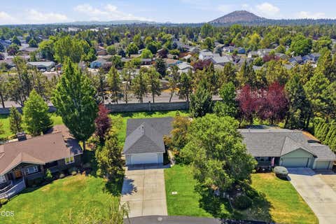 Tiny photo for 3389 NE Stonebrook Loop, Bend, OR 97701 (MLS # 220226689)