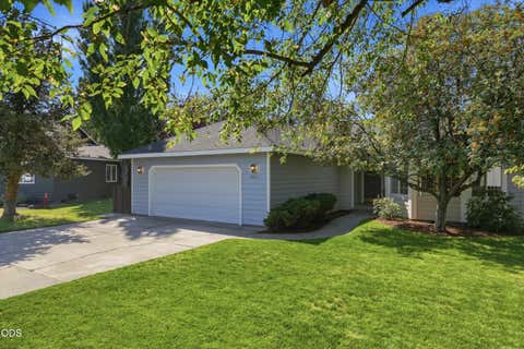 Photo of 3389 NE Stonebrook Loop, Bend, OR 97701 (MLS # 220226689)