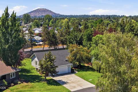 Tiny photo for 3389 NE Stonebrook Loop, Bend, OR 97701 (MLS # 220226689)