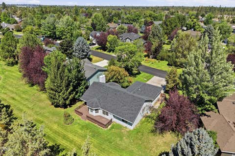 Tiny photo for 3389 NE Stonebrook Loop, Bend, OR 97701 (MLS # 220226689)