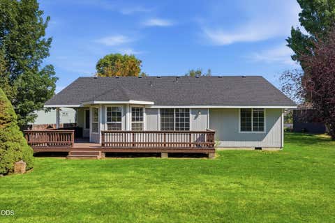 Tiny photo for 3389 NE Stonebrook Loop, Bend, OR 97701 (MLS # 220226689)