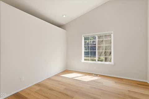 Tiny photo for 3389 NE Stonebrook Loop, Bend, OR 97701 (MLS # 220226689)