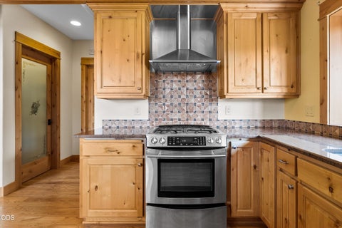 Tiny photo for 15510 SW Wooden Trestle Court, Powell Butte, OR 97753 (MLS # 220227136)