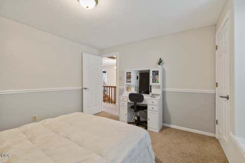Tiny photo for 9110 Ben Kerns Road, Klamath Falls, OR 97601 (MLS # 220227019)