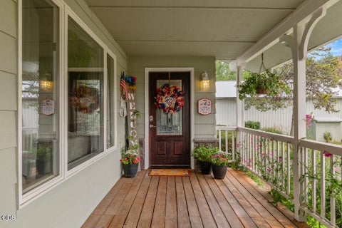 Tiny photo for 9110 Ben Kerns Road, Klamath Falls, OR 97601 (MLS # 220227019)