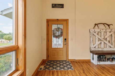 Tiny photo for 9110 Ben Kerns Road, Klamath Falls, OR 97601 (MLS # 220227019)