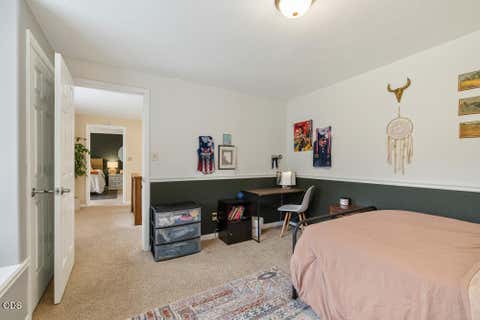 Tiny photo for 9110 Ben Kerns Road, Klamath Falls, OR 97601 (MLS # 220227019)