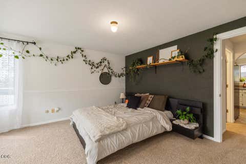 Tiny photo for 9110 Ben Kerns Road, Klamath Falls, OR 97601 (MLS # 220227019)