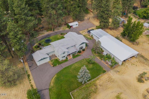 Tiny photo for 9110 Ben Kerns Road, Klamath Falls, OR 97601 (MLS # 220227019)