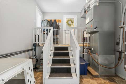 Tiny photo for 9110 Ben Kerns Road, Klamath Falls, OR 97601 (MLS # 220227019)