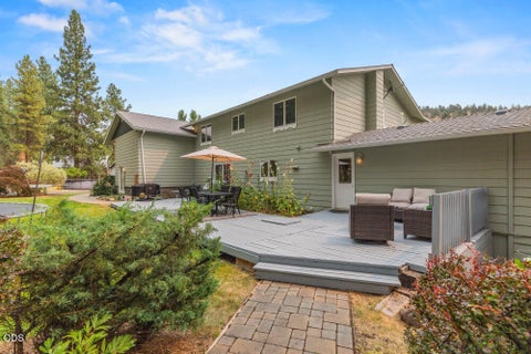 Tiny photo for 9110 Ben Kerns Road, Klamath Falls, OR 97601 (MLS # 220227019)