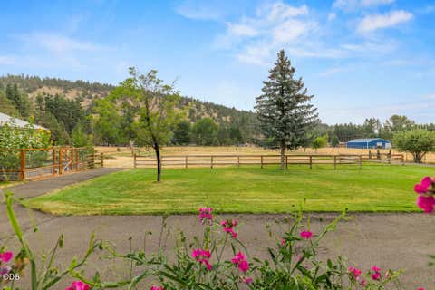 Tiny photo for 9110 Ben Kerns Road, Klamath Falls, OR 97601 (MLS # 220227019)