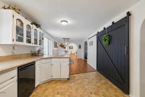 Tiny photo for 9110 Ben Kerns Road, Klamath Falls, OR 97601 (MLS # 220227019)