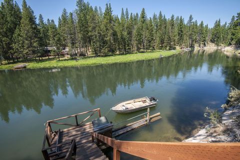 Tiny photo for 52027 Old Wickiup Road, La Pine, OR 97739 (MLS # 220209879)